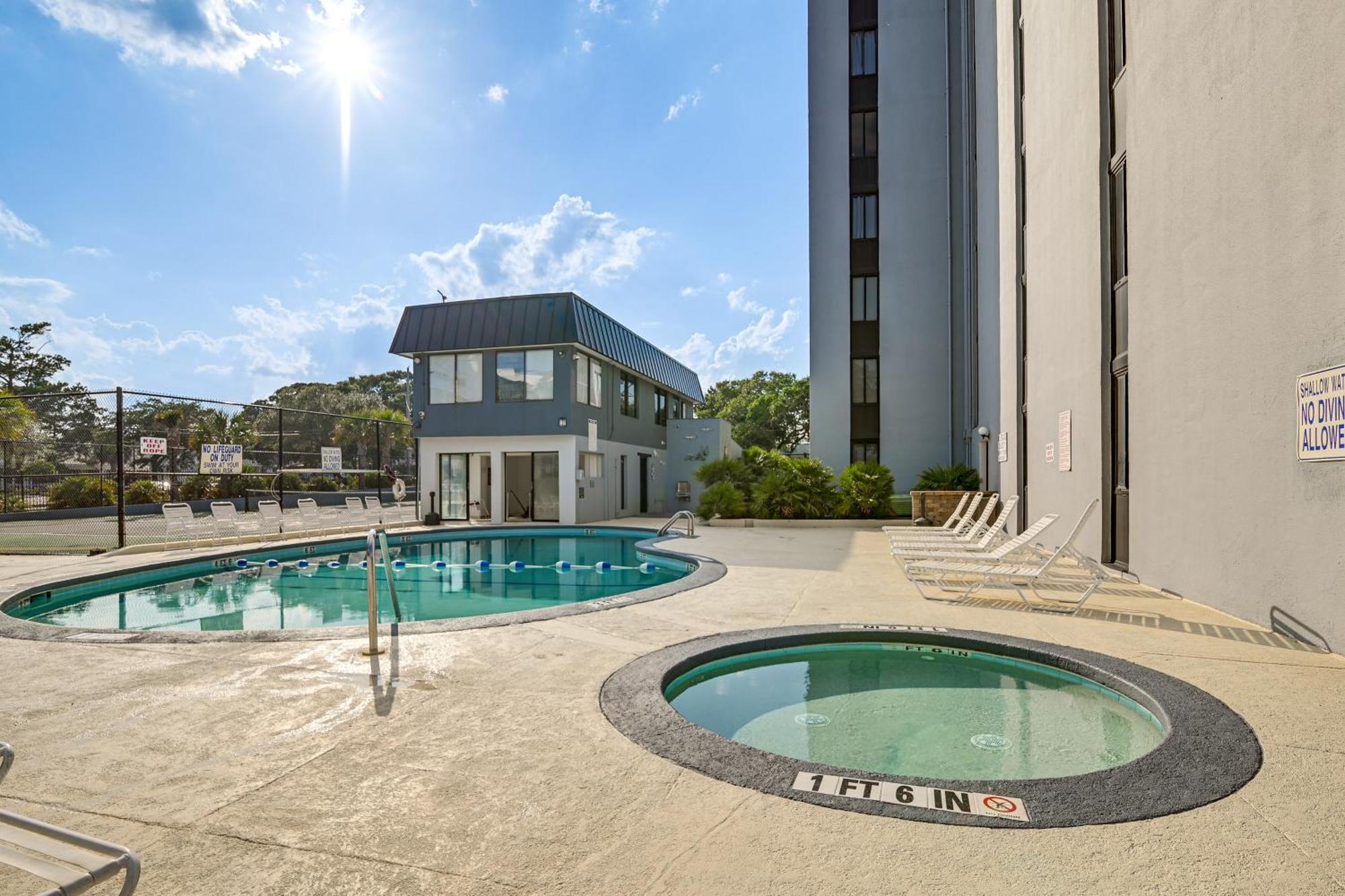 Updated Resort Condo, Walk To Myrtle Beach! Exterior foto